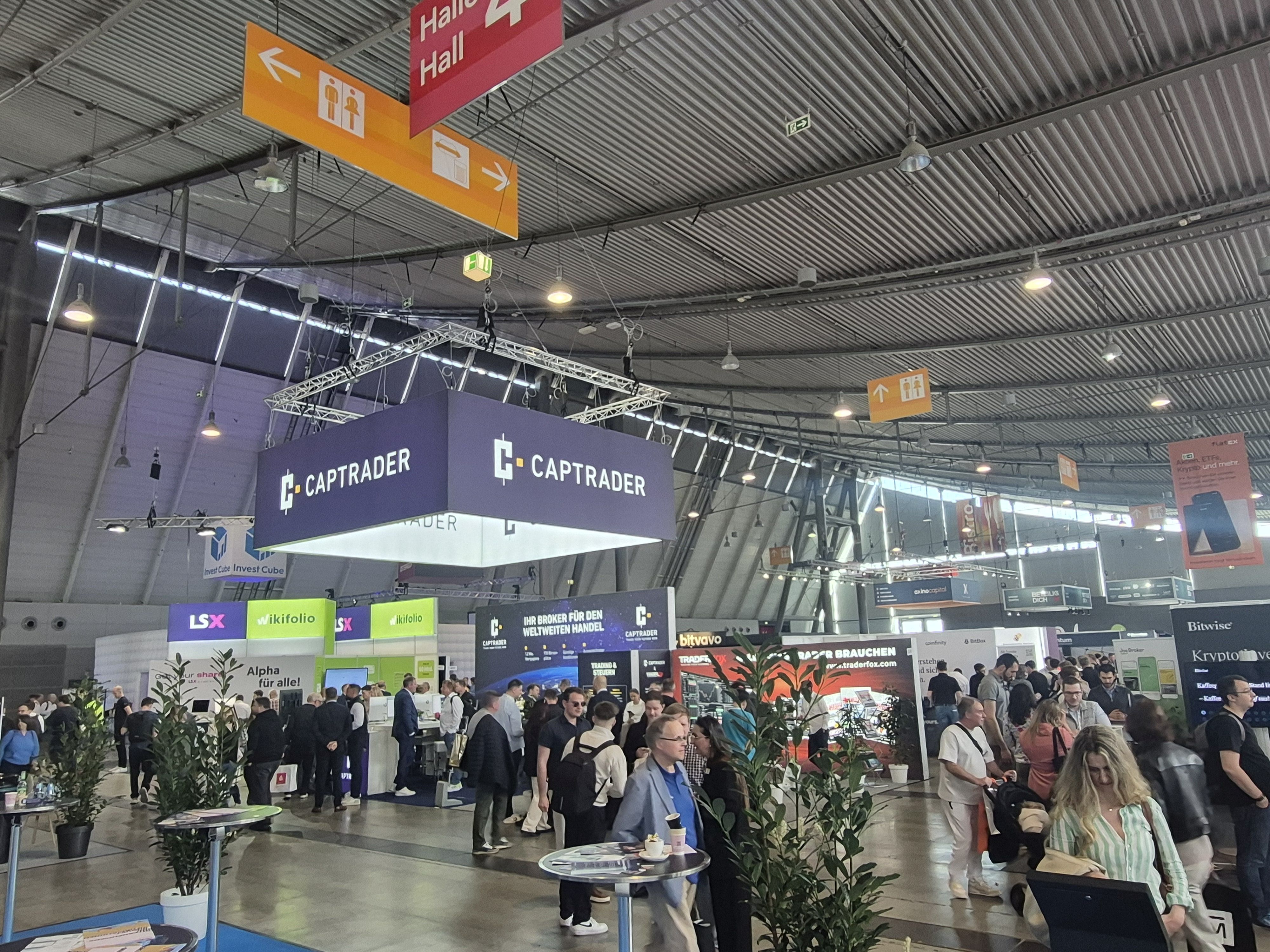 Messe invest stuttgart dach