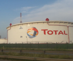 Totalenergies analist antwerpen
